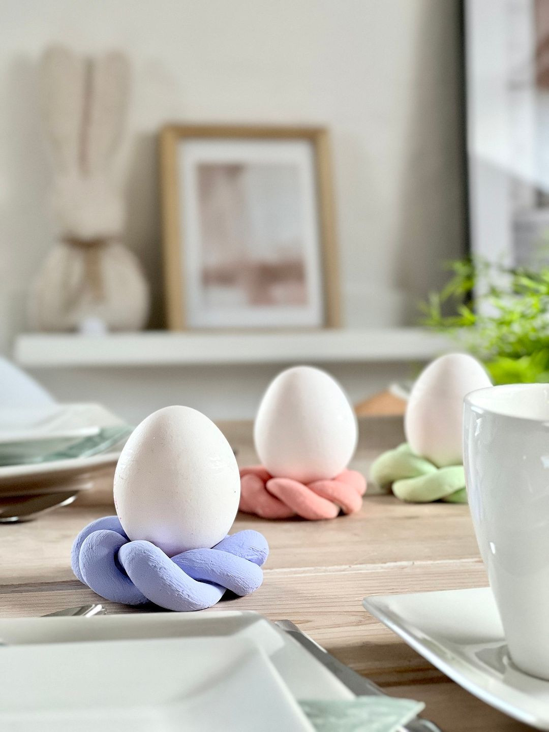 Naučte se vyrábět držáky na vajíčka 🐣 

Povedlo se vám to? 

#kikcz #kikdeko #kikdeco #kikaccessoires #deco #decorating #jaro #jarnidecoration  #eggholder