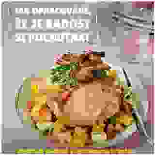 🥩 Když se spojí perfektně opracované maso, voňavé bylinky a pečená zelenina… máte na stole dokonalou nedělní pečínku.

Vyzkoušejte naši vepřovou pečeni s bylinkovou krustou, pečenou na nízkou teplotu – krásně křehká, dochucená do posledního detailu.

🌿 Co ji dělá výjimečnou?
✔️ Marináda z česneku, másla a bylinek
✔️ Pomalu pečená zelenina – mrkev, batáty, celer
✔️ Slanina navrch = extra chuť

👉 Celý recept najdete u nás na webu v sekci #GustoAcademy.
A věřte – tohle si budete chtít zopakovat, tak si recept nezapomeňte uložit.

#BillaCZ #ToDobreZacinaUNas #NedelniObed #BylinkovaKrusticka #BillaRecepty